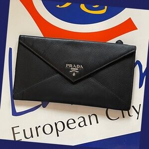 Prada Vitello Move Envelope Wallet in Black Saffiano Leather